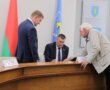 Управляющий делами Гродненского облисполкома провел прием граждан в Слониме