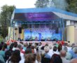 Столичные артисты порадовали слонимчан