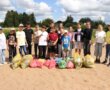 Юные археологи очистили берега Щары от мусора